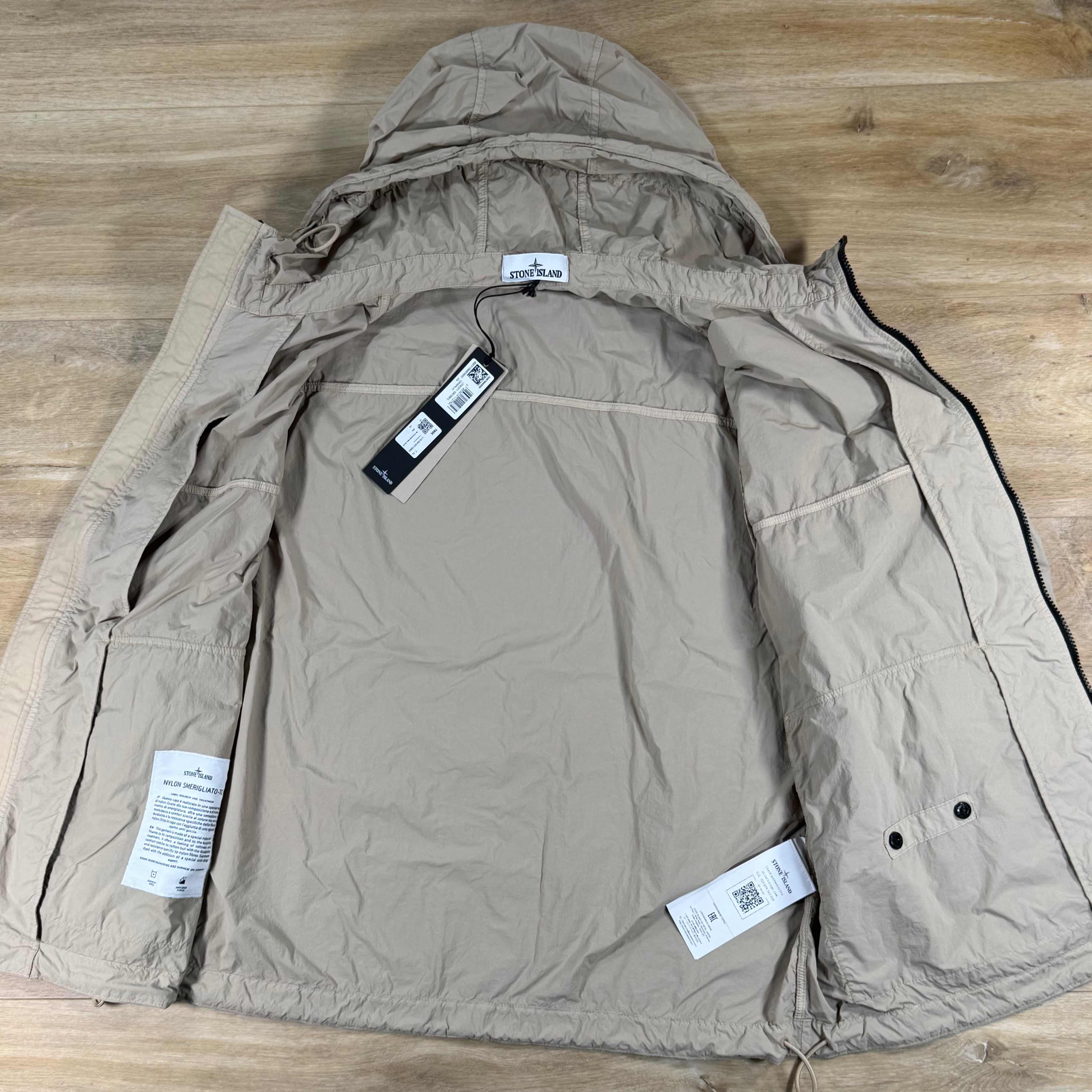 Stone Island Nylon Smerigliato-TC Short Hooded Parka in Desert