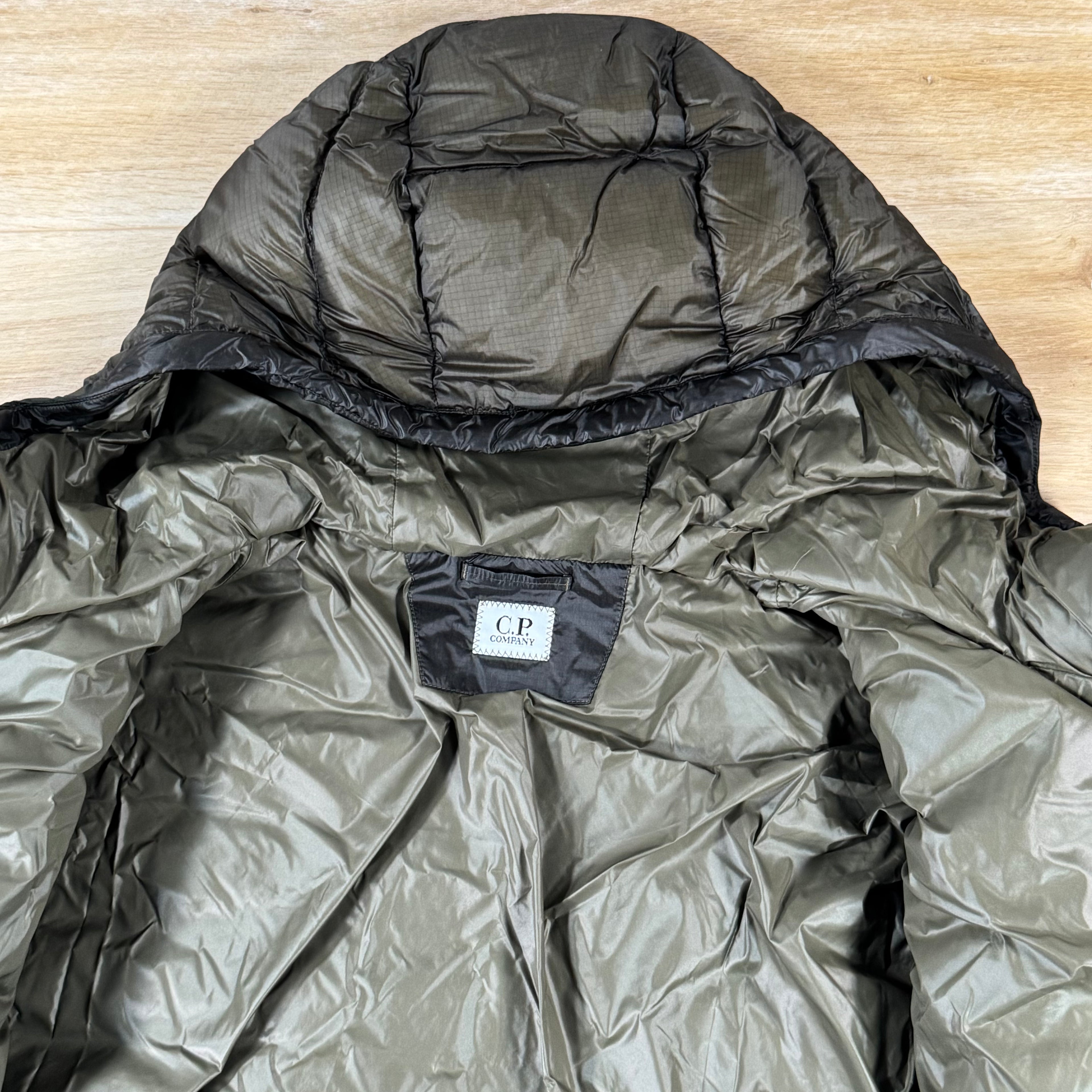 C.P. Company D.D. Shell Hooded Lens Down Jacket in Ivy Green