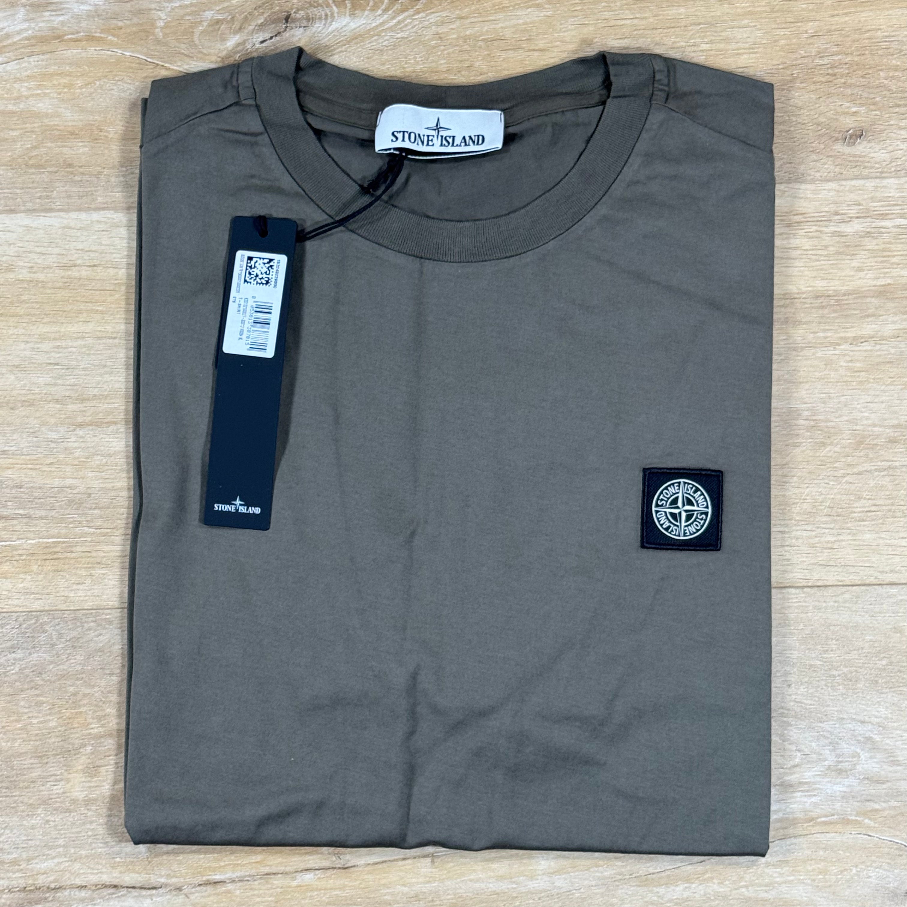 Stone Island Compass Patch Logo T-Shirt in Military Green