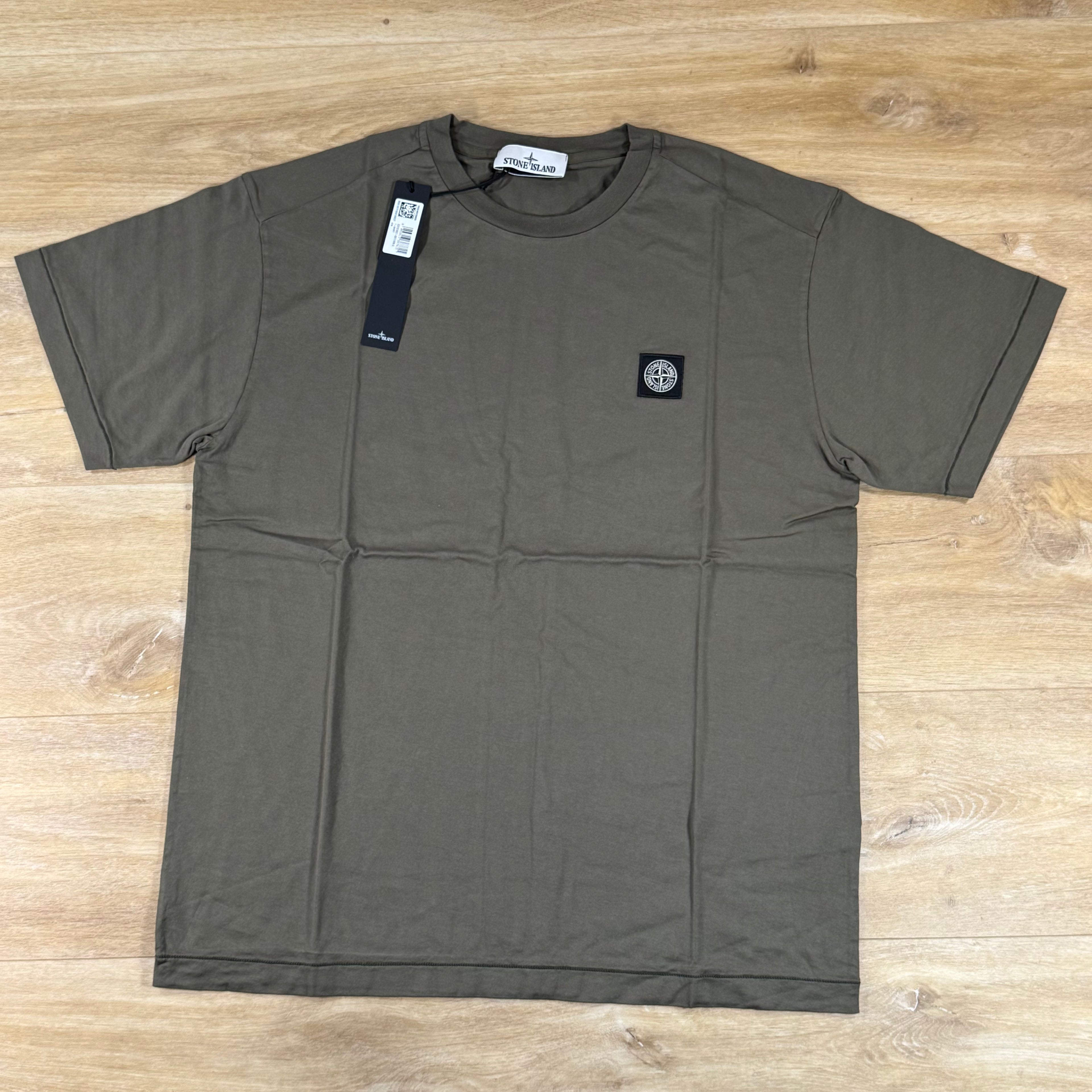Stone Island Compass Patch Logo T-Shirt in Military Green