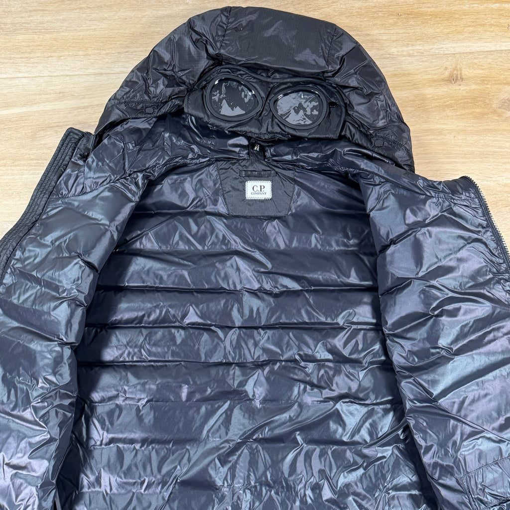 C.P. Company D.D. Shell Goggle Down Gilet in Black