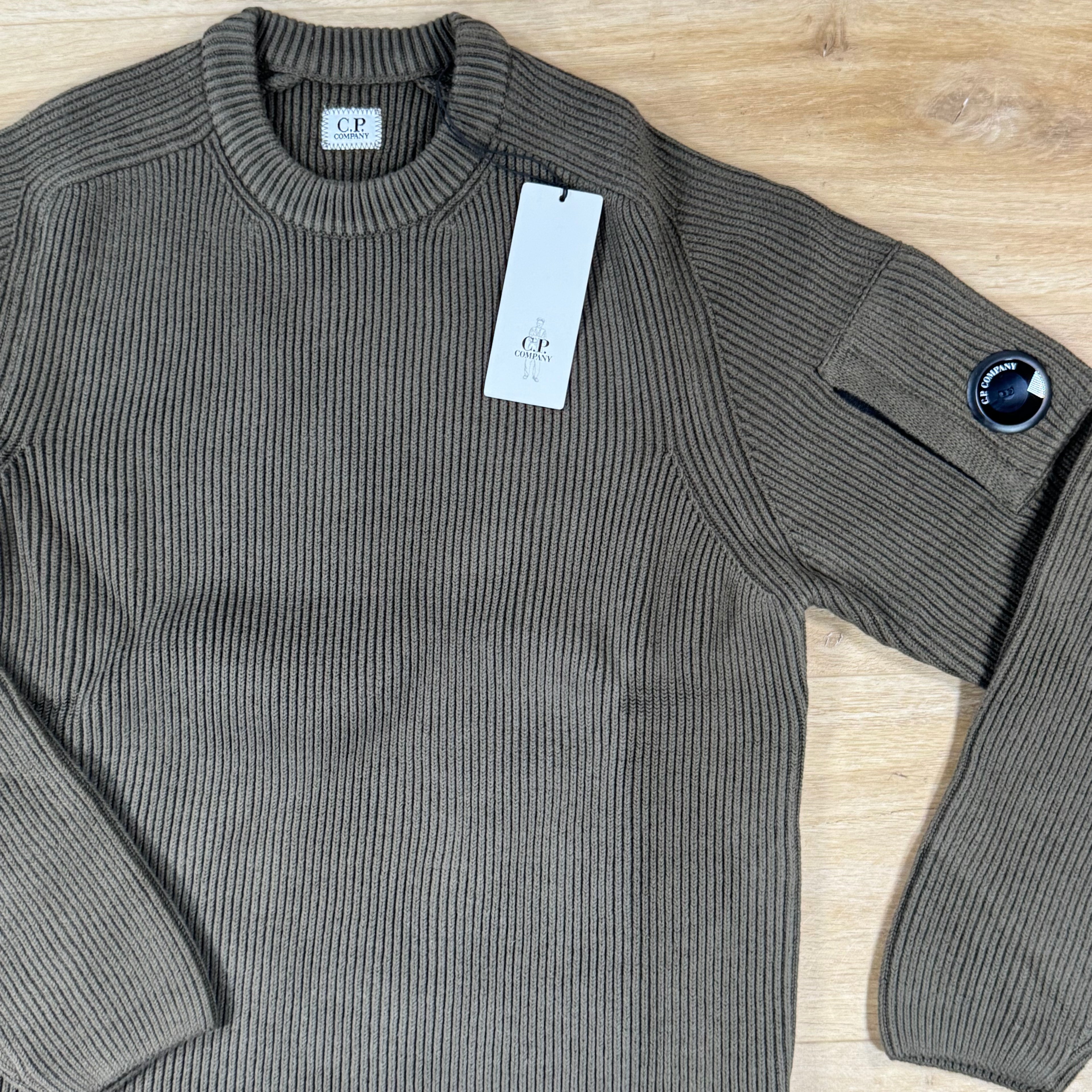 C.P. Company Full Rib Cotton Lens Crewneck Sweater in Ivy Green