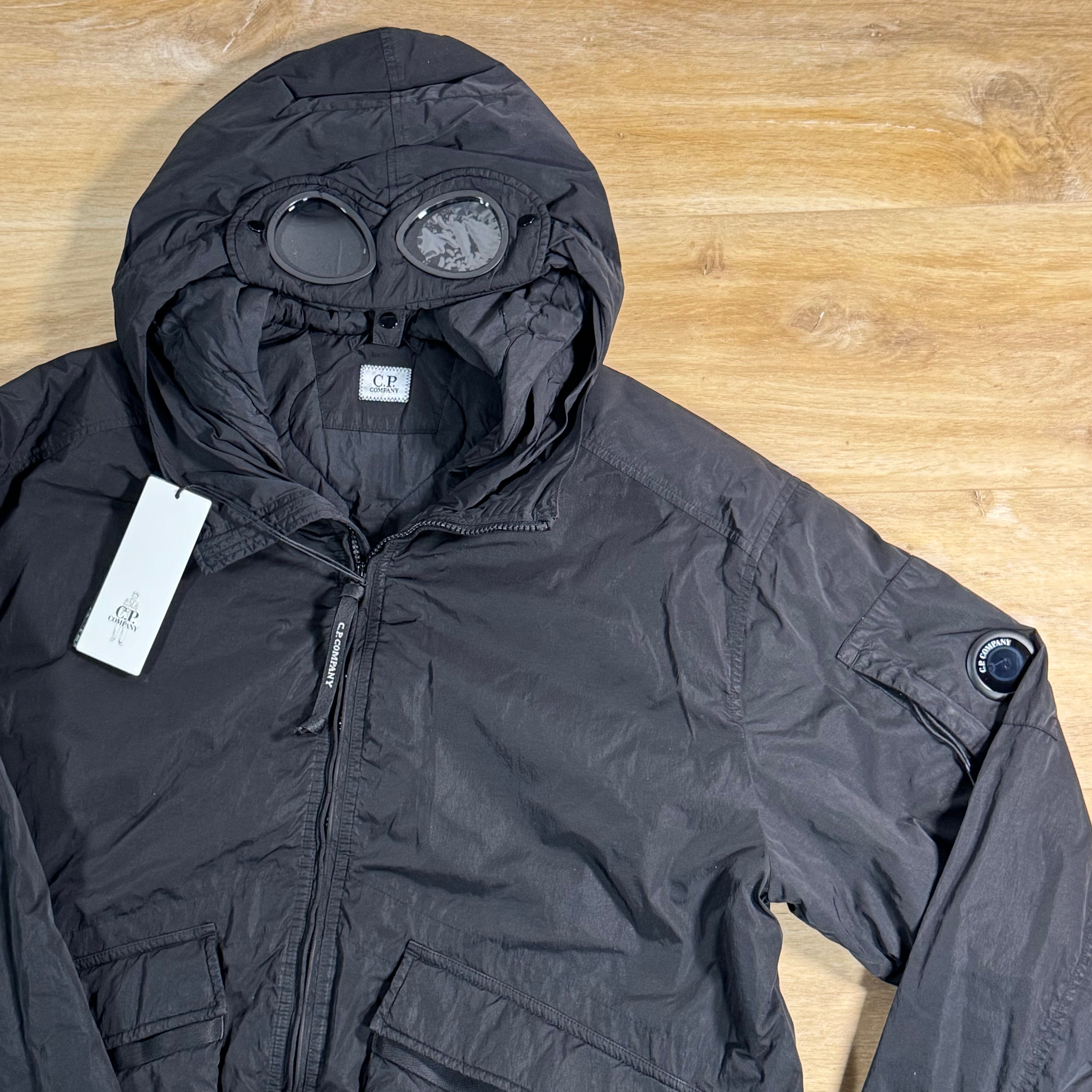C.P. Company Heavy Chrome-R Padded Goggle Jacket in Black