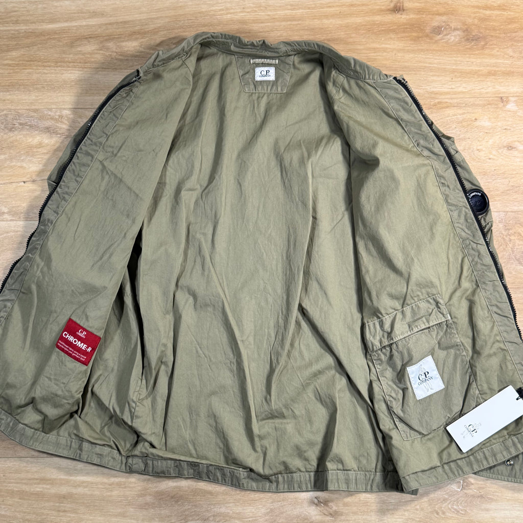 C.P. Company Chrome-R Chest Pocket Lens Overshirt in Fallen Rock - Beige