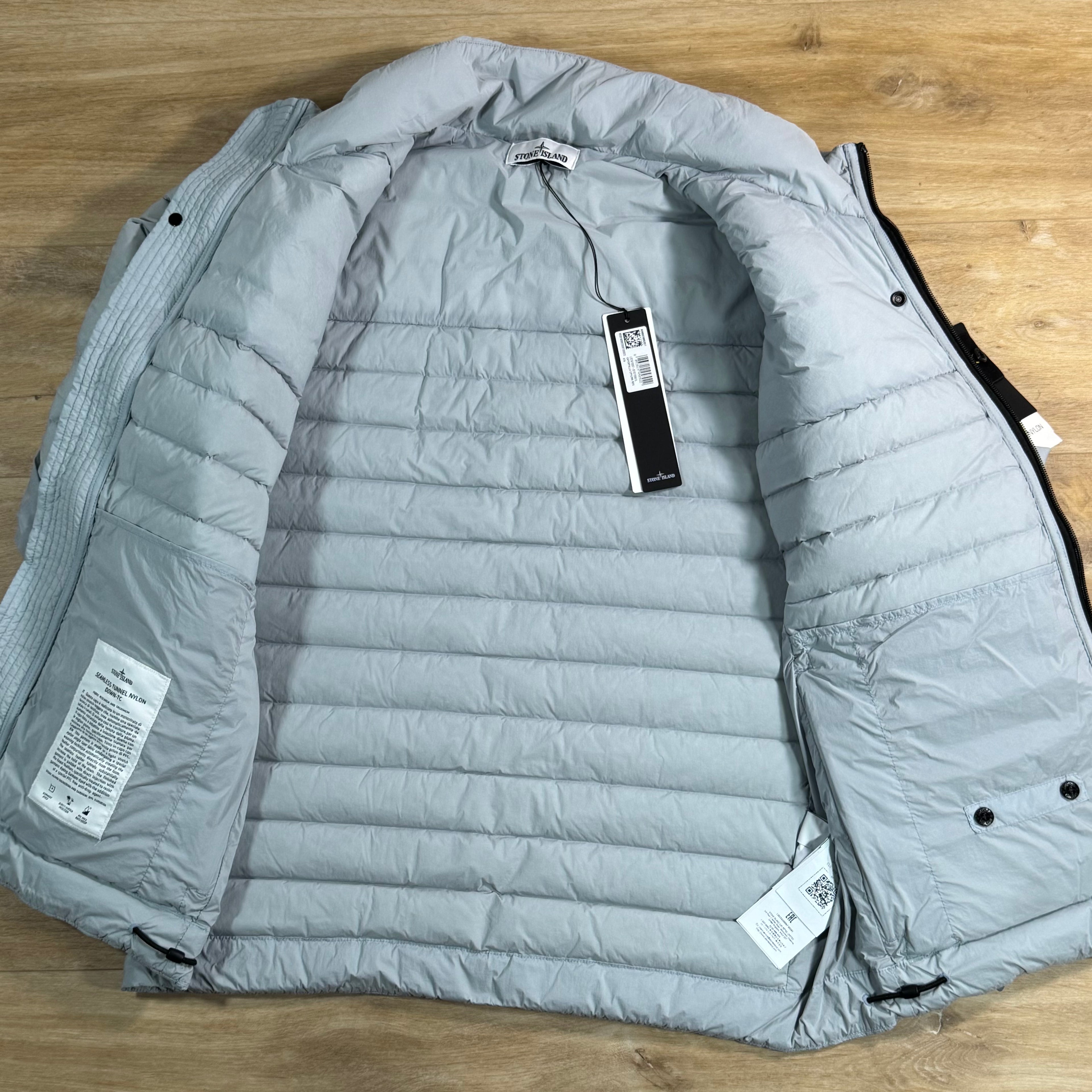 Stone Island Seamless Tunnel Nylon Down-TC Stand Collar Jacket in Ash Grey