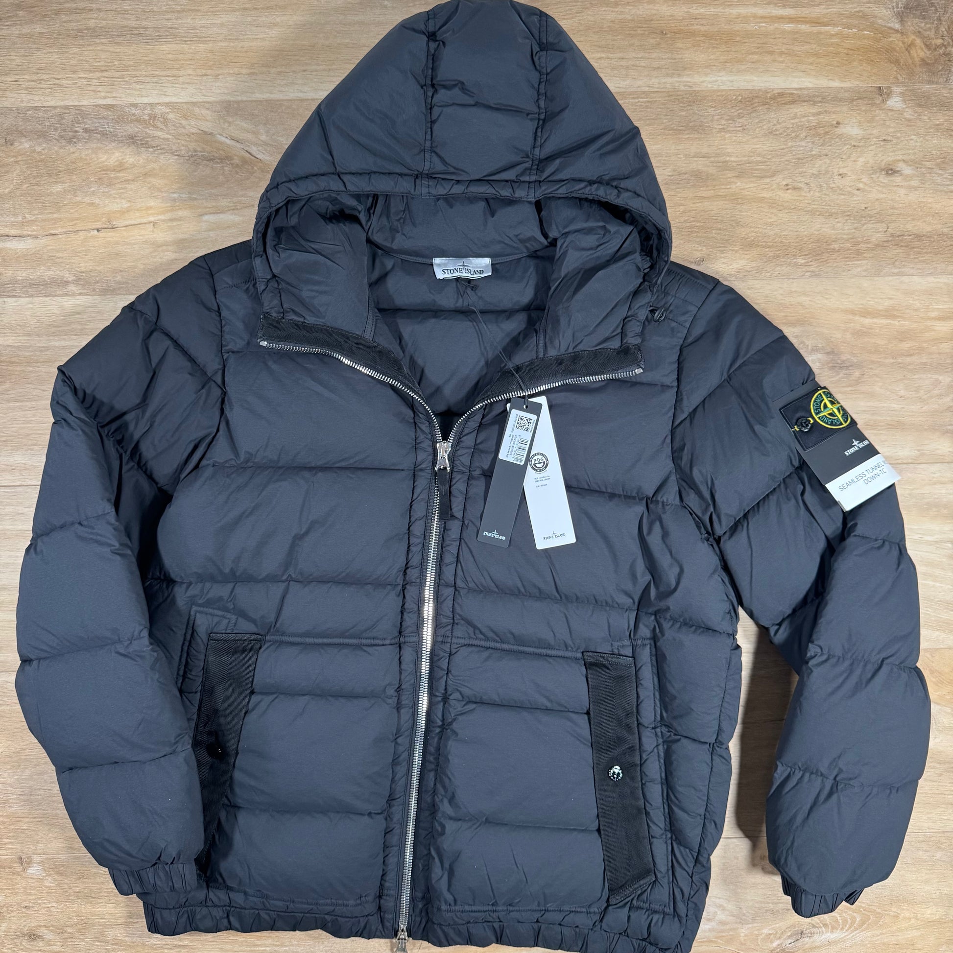 Stone Island Seamless Tunnel Nylon Down-TC Jacket in Black – Label Stone Island Seamless Tunnel Nylon Down-TC Jacket in Black – Label
