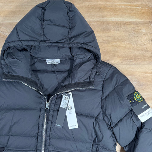 Stone Island Seamless Tunnel Nylon Down-TC Jacket in Black – Label