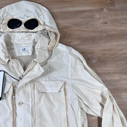 C.P. Company Flatt Nylon Goggle Overshirt in Pistachio Shell
