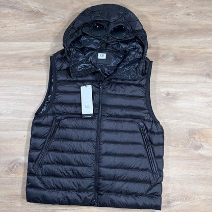C.P. Company D.D. Shell Goggle Down Gilet in Black