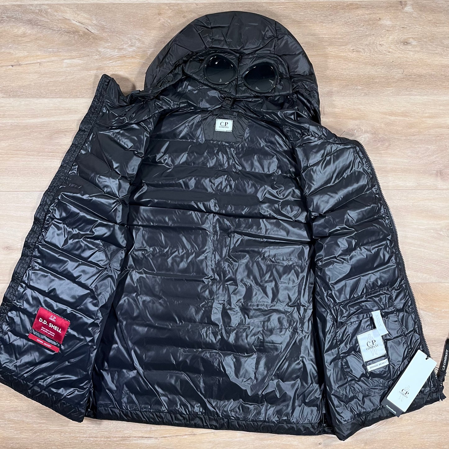 C.P. Company D.D. Shell Goggle Down Gilet in Black