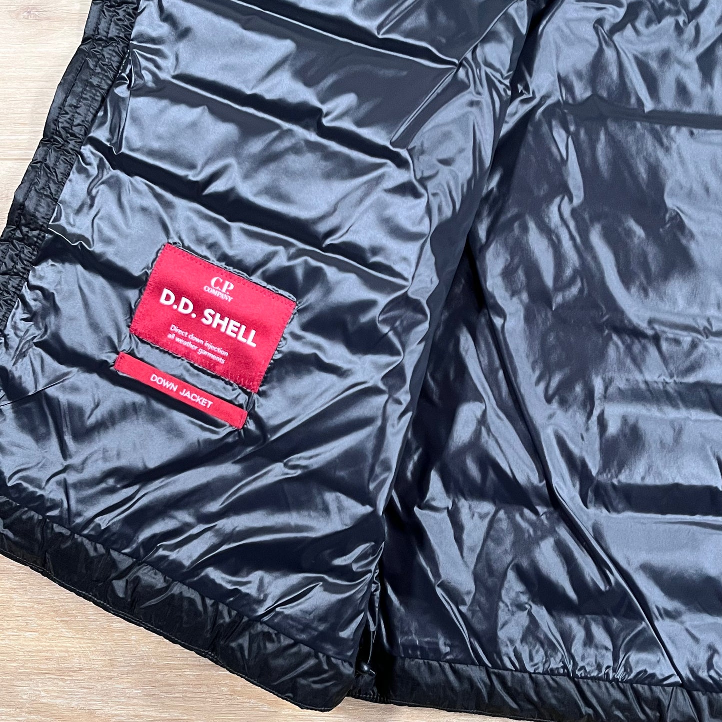 C.P. Company D.D. Shell Goggle Down Gilet in Black