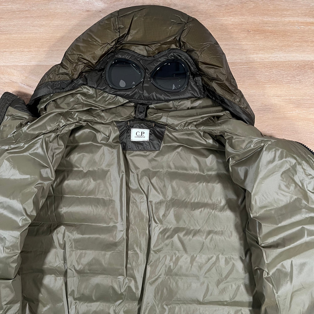 C.P. Company D.D. Shell Goggle Down Jacket in Ivy Green
