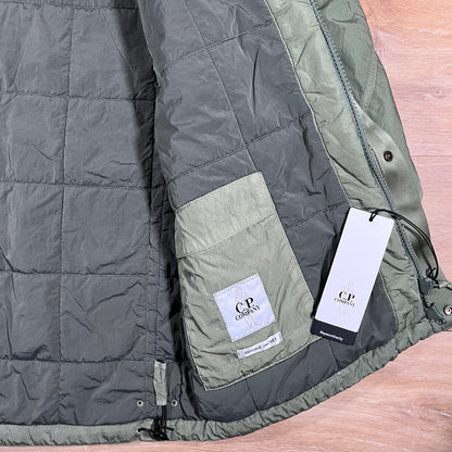 C.P. Company Chrome-R Padded Goggle Jacket in Seagrass - Green