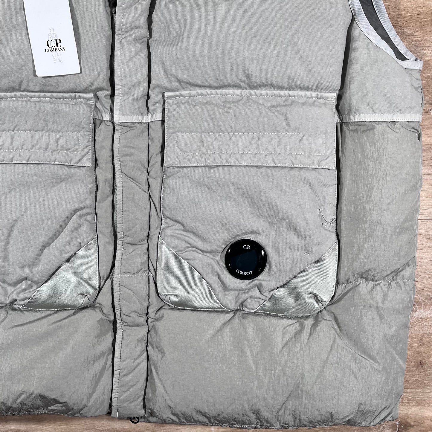 C.P. Company Eco-Chrome R Mixed Down Lens Gilet in London Fog - Grey