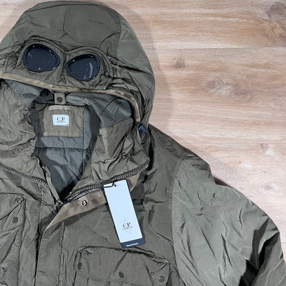 C.P. Company Chrome-R Padded Goggle Jacket in Ivy Green