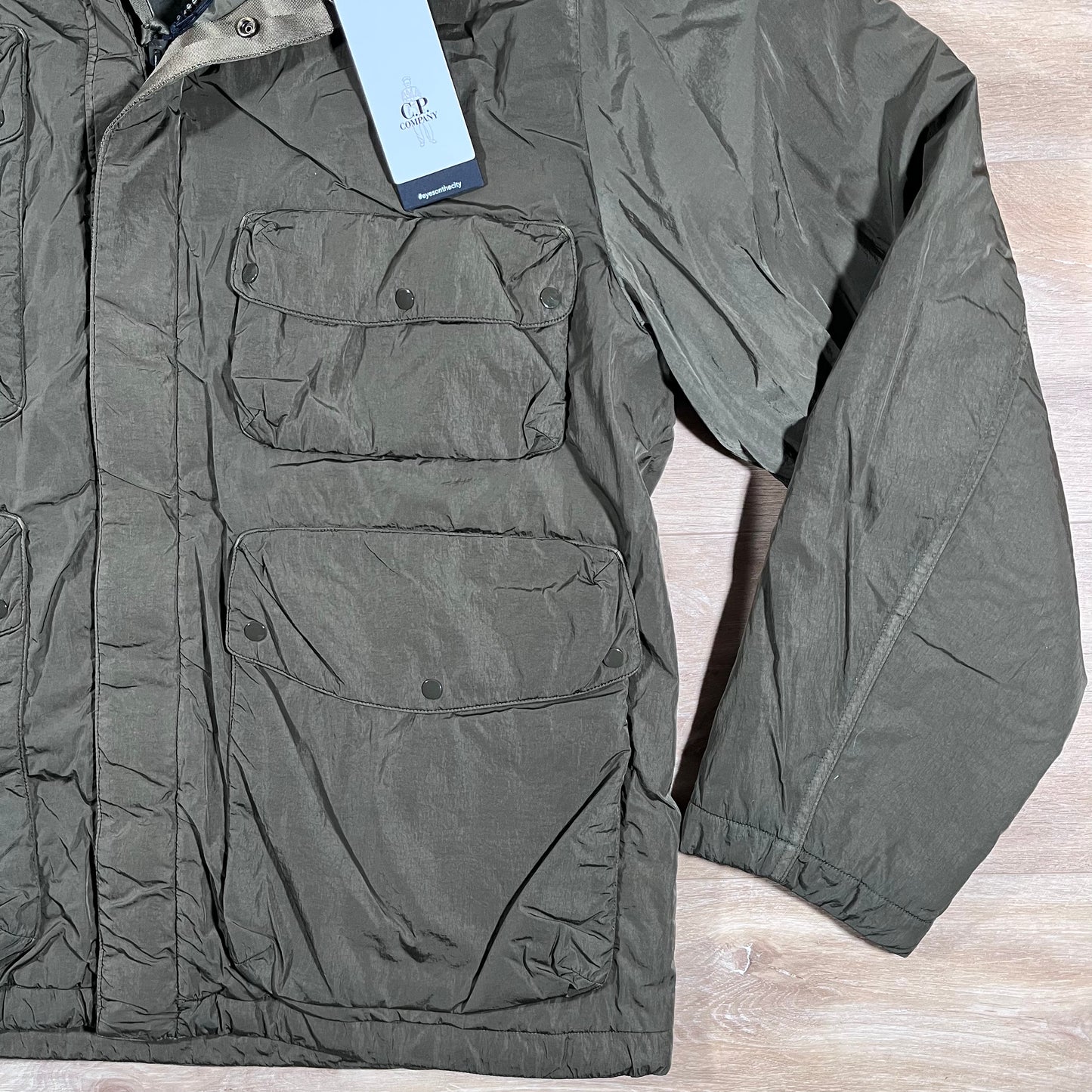 C.P. Company Chrome-R Padded Goggle Jacket in Ivy Green