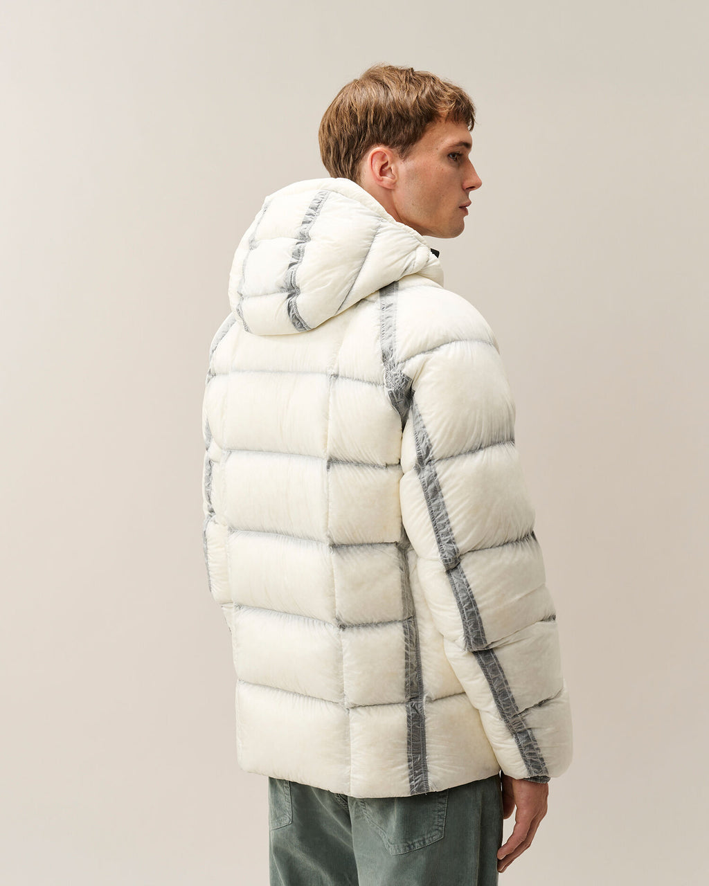 C.P. Company D.D. Shell Lens Puffer Jacket in Gauze White