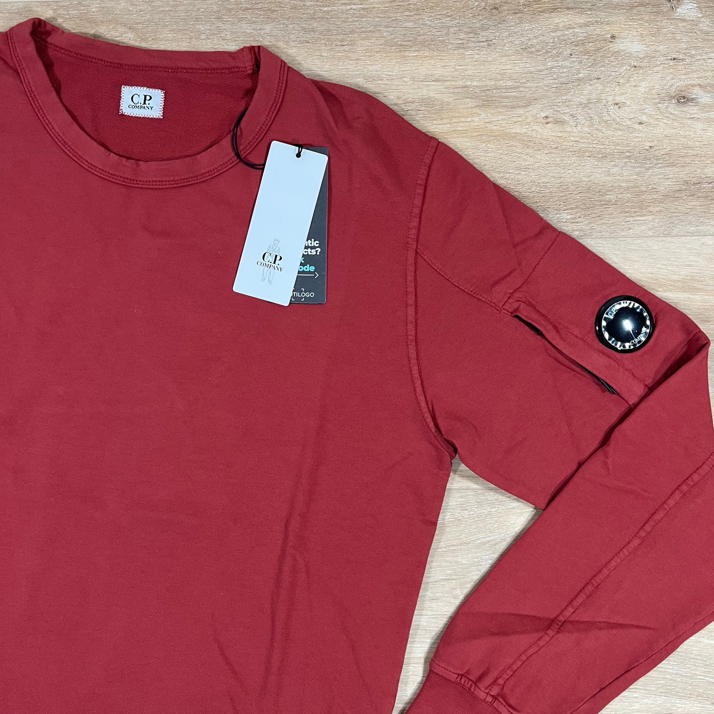 C.P. Company Light Fleece Lens Sweatshirt in Ketchup