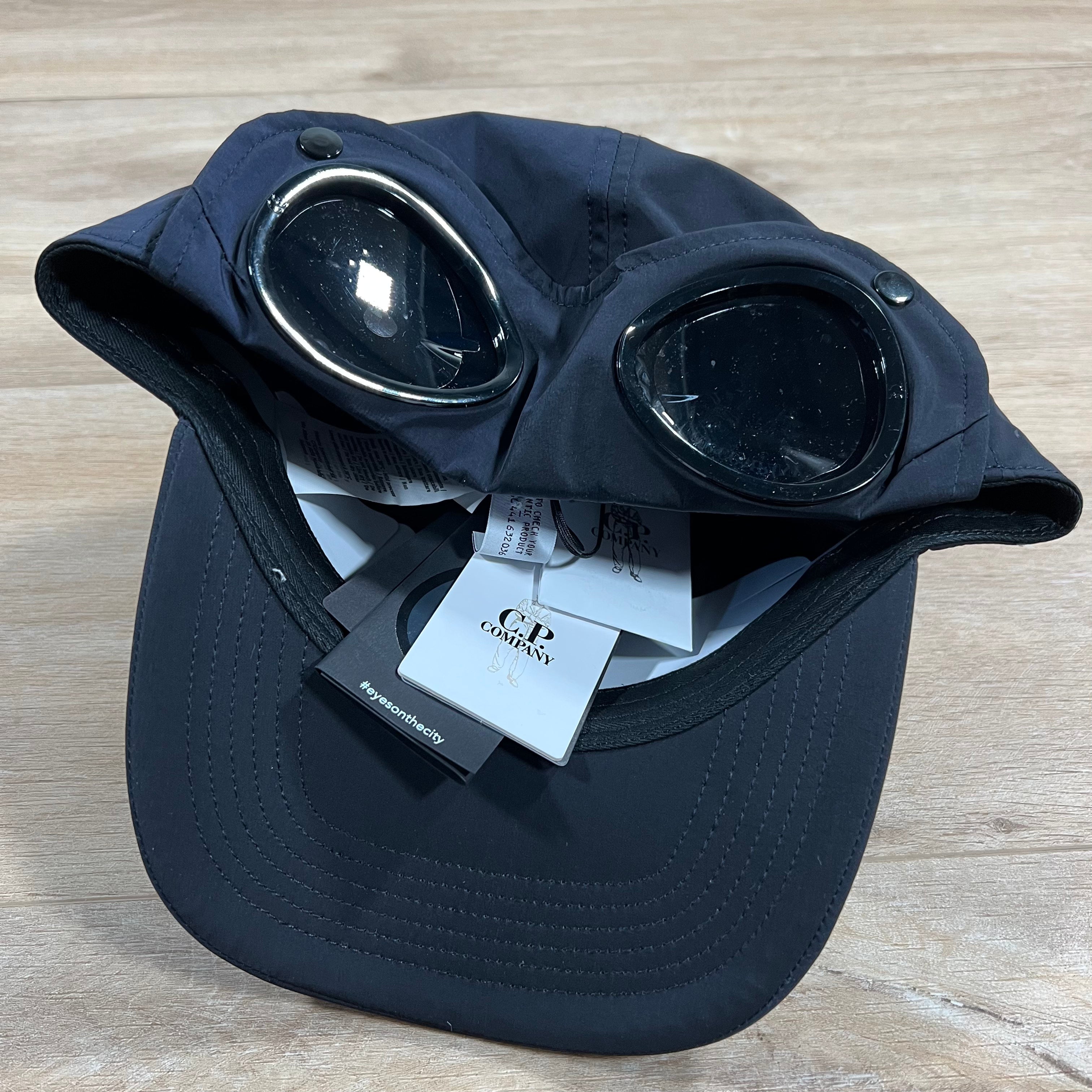 C.P. Company Chrome R Goggle Cap in Navy LABEL MENSWEAR