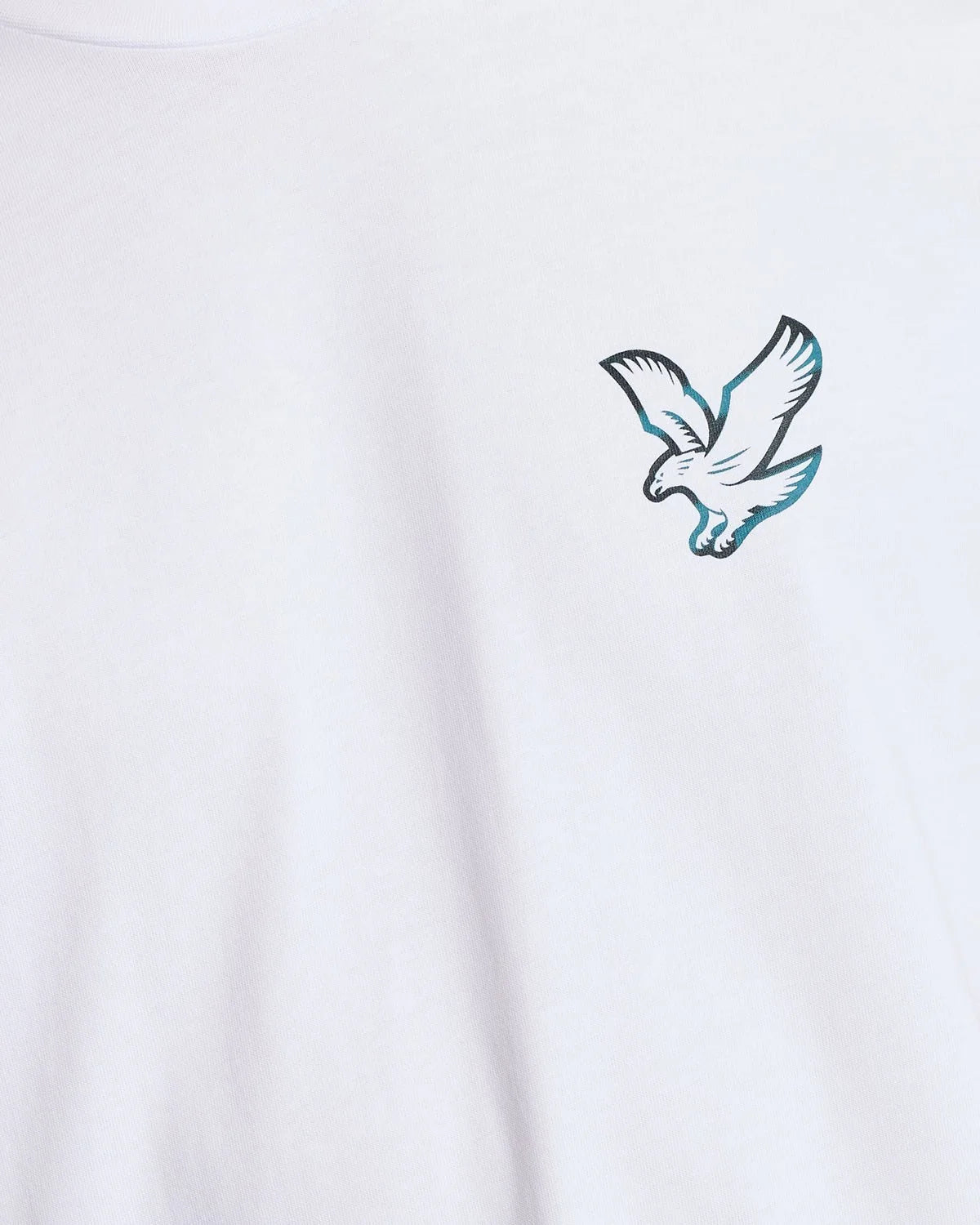 Lyle & Scott Chrome Graphic Eagle T-Shirt in White