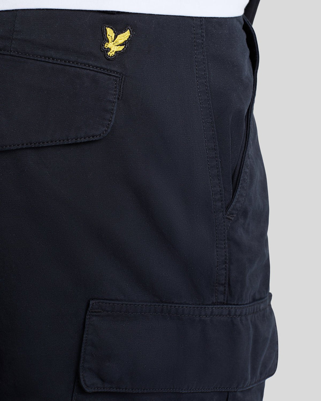 Lyle & Scott Cotton Cargo Shorts in Jet Black