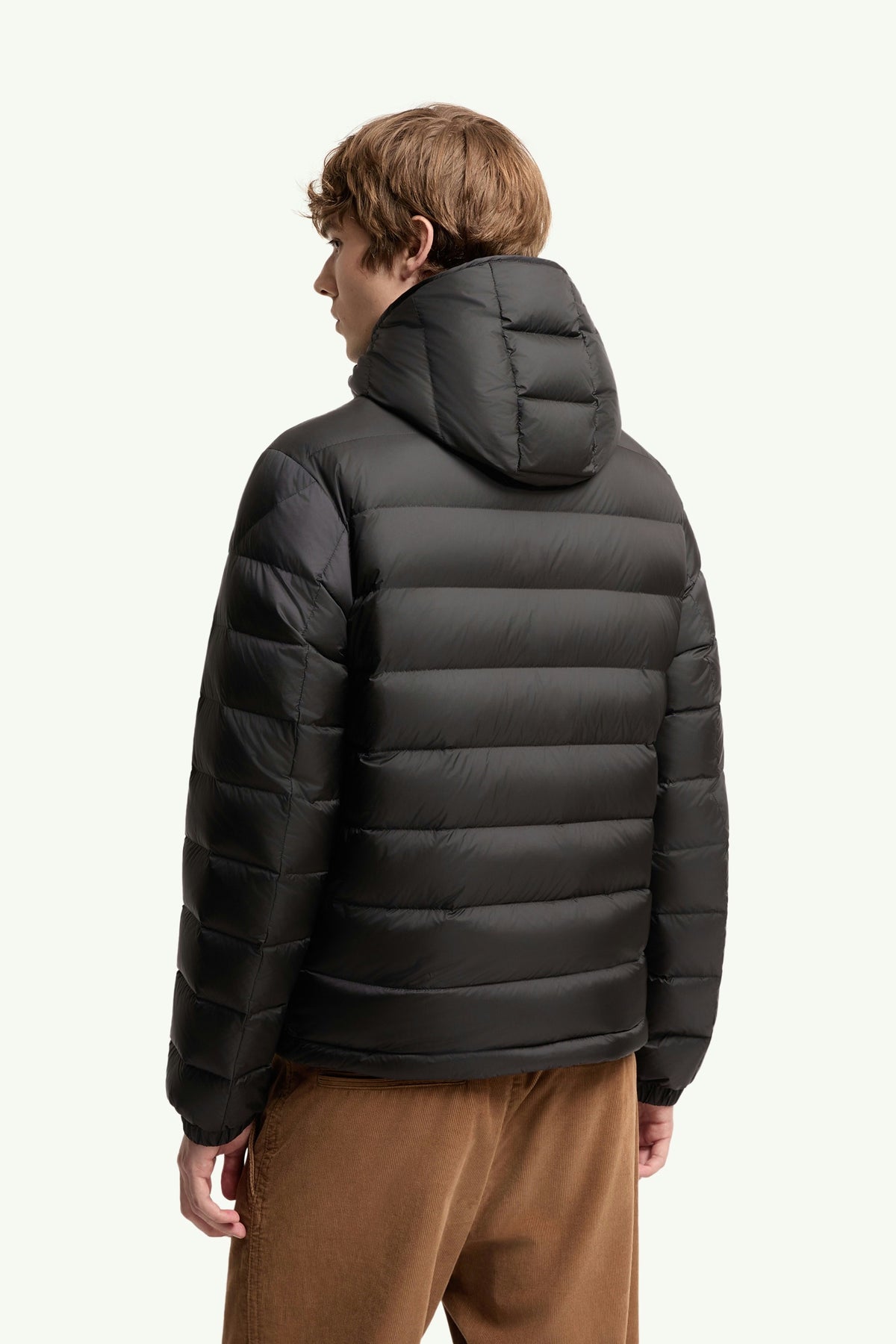 Moncler Verith Hooded Short Down Jacket in Black